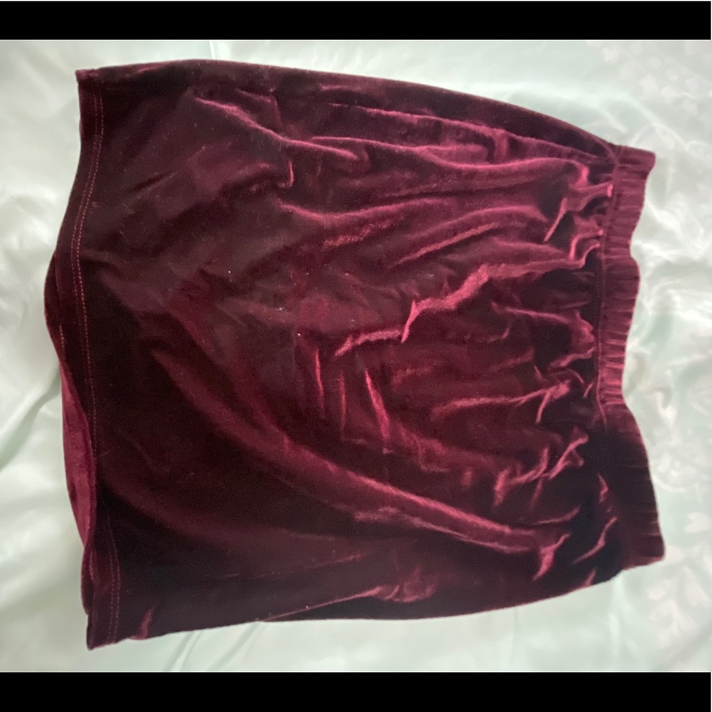 Suede skirt burgundy